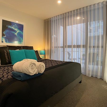 The Gallery Luxe 1 Bedroom Executive Apartment In The Heart Of Braddon Wine Secure Parking Wifi Canberra Exterior foto