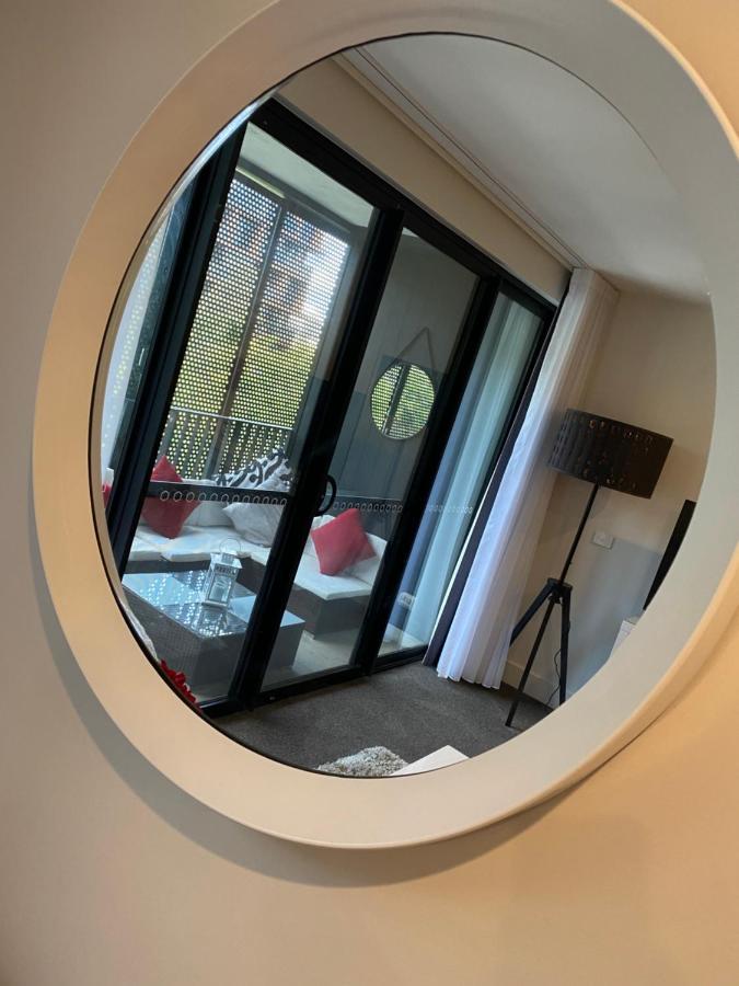 The Gallery Luxe 1 Bedroom Executive Apartment In The Heart Of Braddon Wine Secure Parking Wifi Canberra Exterior foto