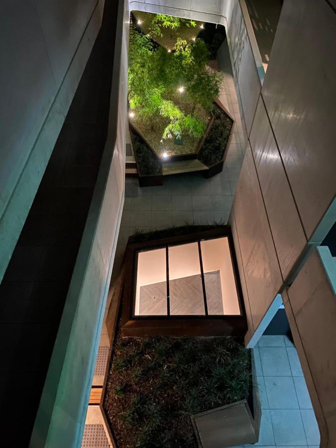 The Gallery Luxe 1 Bedroom Executive Apartment In The Heart Of Braddon Wine Secure Parking Wifi Canberra Exterior foto