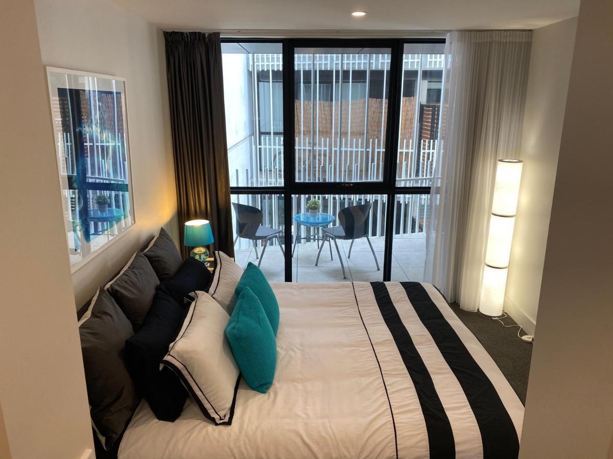 The Gallery Luxe 1 Bedroom Executive Apartment In The Heart Of Braddon Wine Secure Parking Wifi Canberra Exterior foto