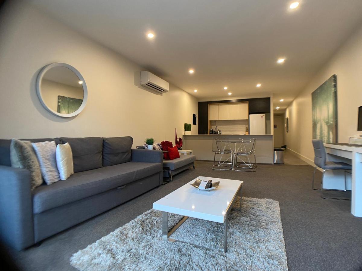 The Gallery Luxe 1 Bedroom Executive Apartment In The Heart Of Braddon Wine Secure Parking Wifi Canberra Exterior foto